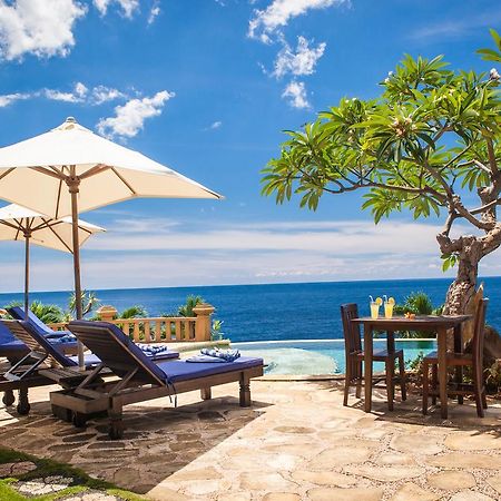 Blue Moon Villas Resort Amed Exteriör bild