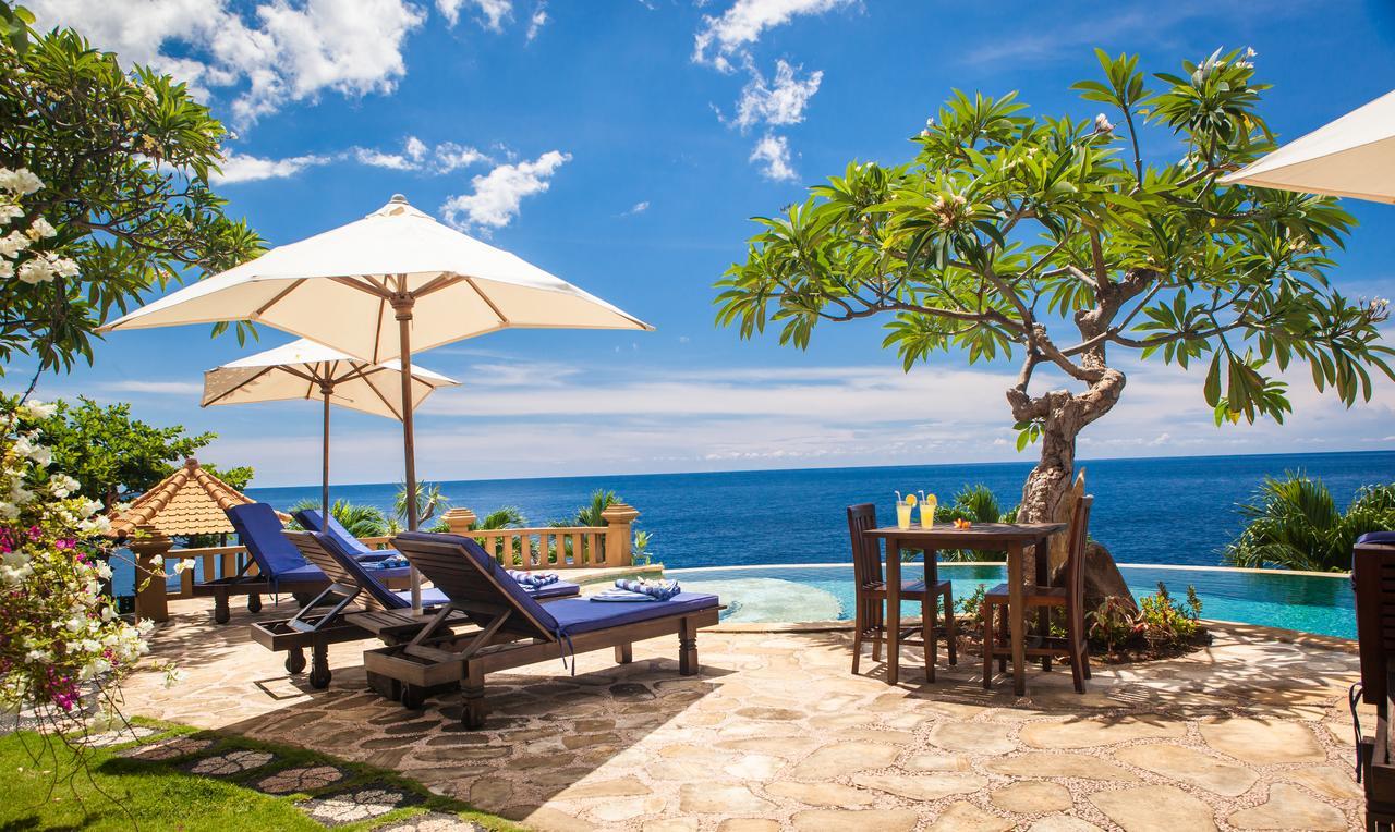 Blue Moon Villas Resort Amed Exteriör bild