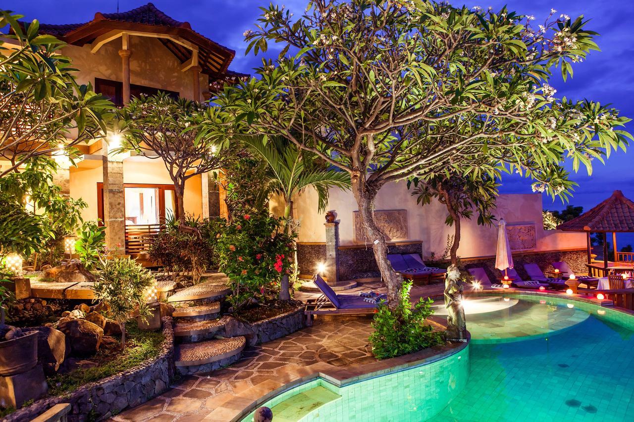 Blue Moon Villas Resort Amed Exteriör bild