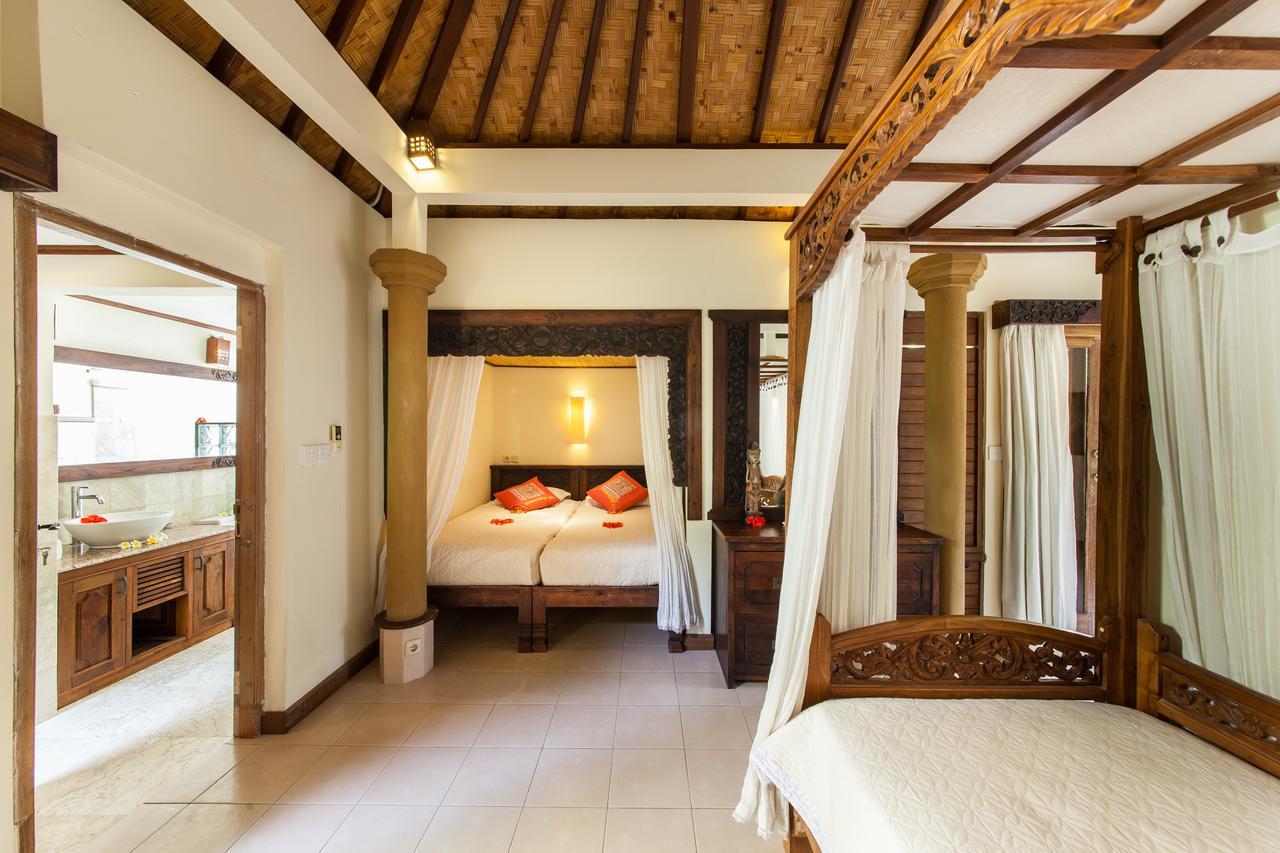 Blue Moon Villas Resort Amed Exteriör bild
