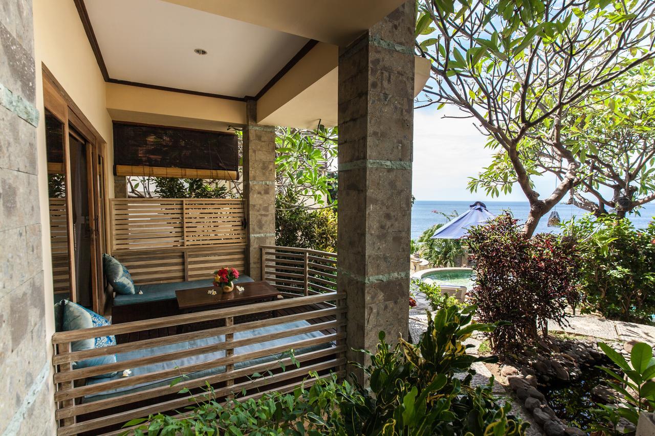 Blue Moon Villas Resort Amed Exteriör bild